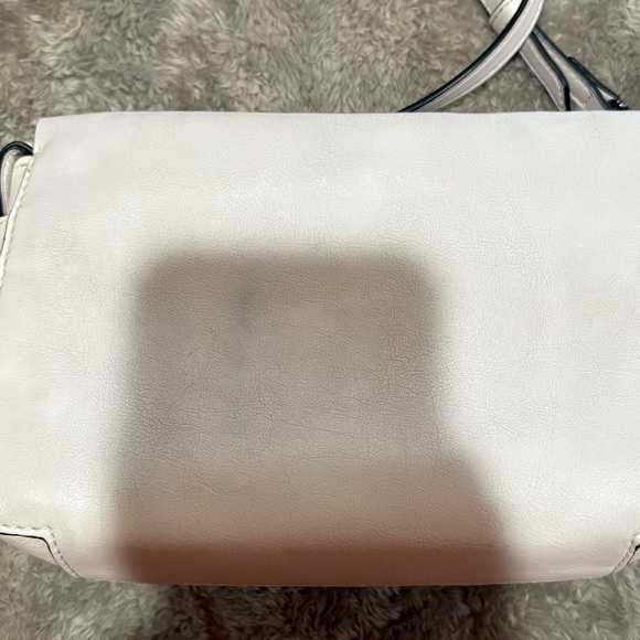 Vera Wang Cross Body Bag Dyed with Gray & White Color - Picture 4 of 16